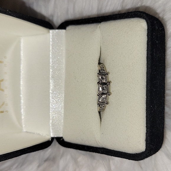14k White Gold Princess Cut Engagement Ring